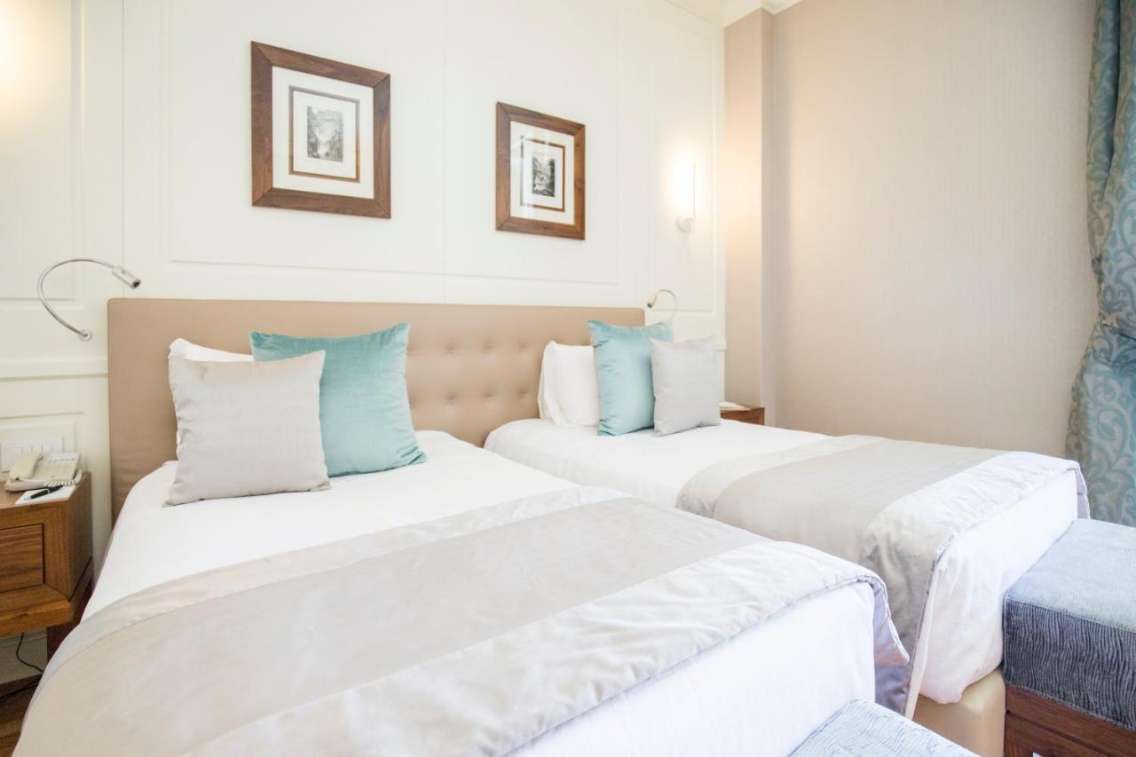 Superior Double Room Lake View