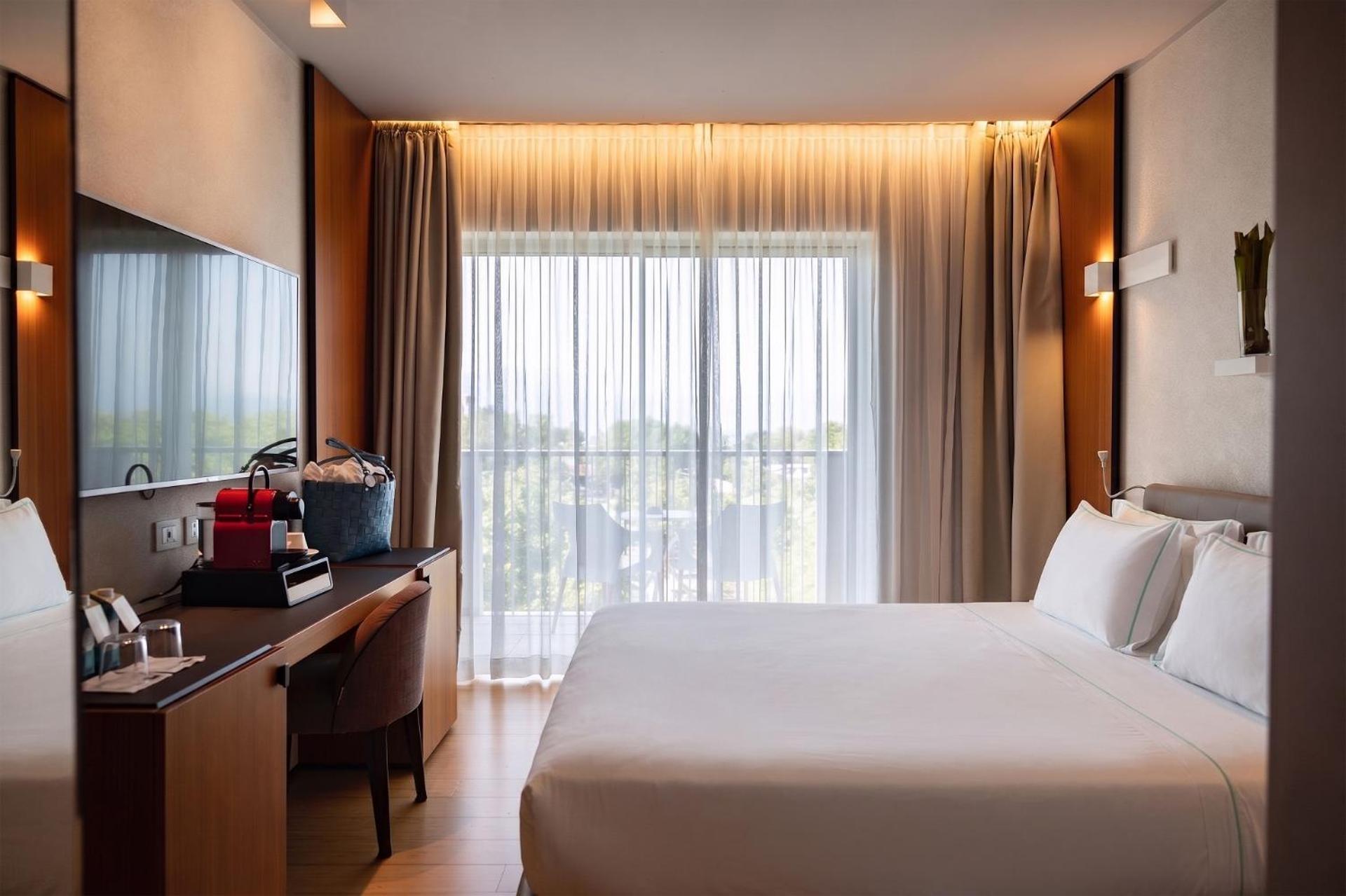 Deluxe Double or Twin Room Balcony Spa Access